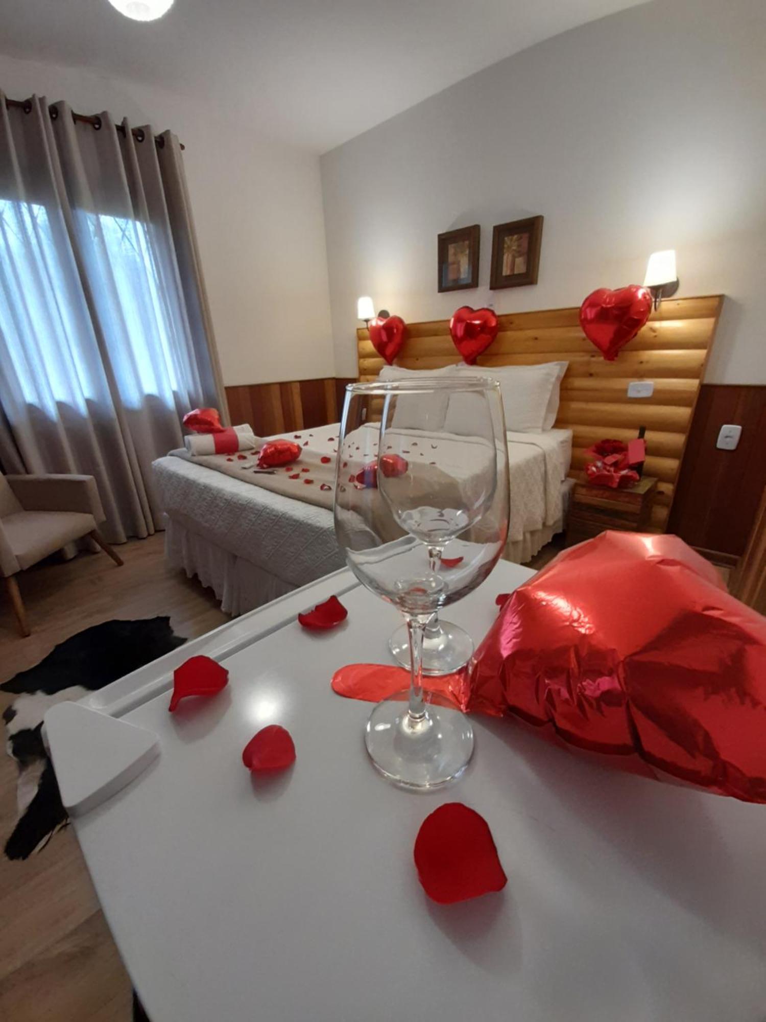 Suites No Chale Campos do Jordão Екстериор снимка