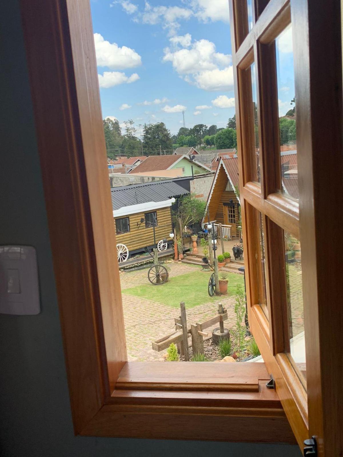 Suites No Chale Campos do Jordão Стая снимка